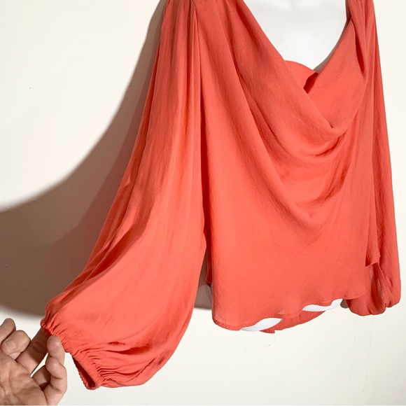 Free people slouchy cowl neck chiffon top in coral - Picture 4 of 9